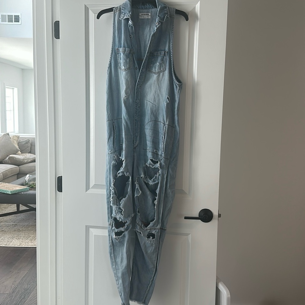 One Teaspoon Destroyed Overalls XS (runs large)